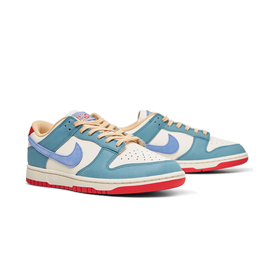 Nike Dunk Low Premium